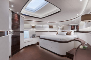 Zeelander Z72 interior 3 - yacht and sea