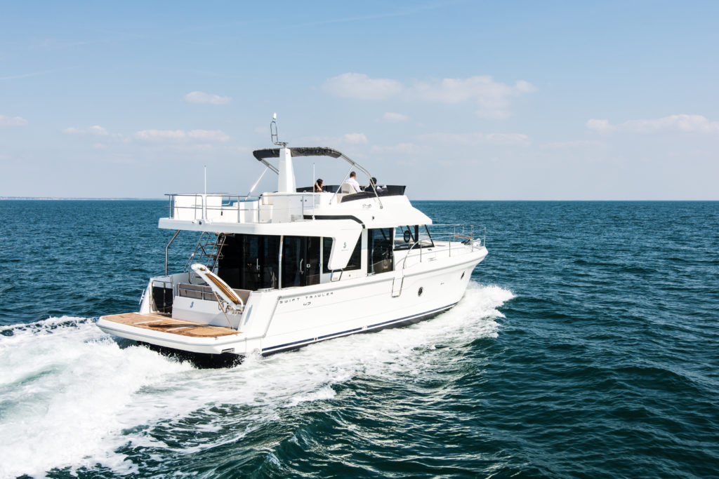 Beneteau Swift Trawler 47 running 2 - yacht and sea