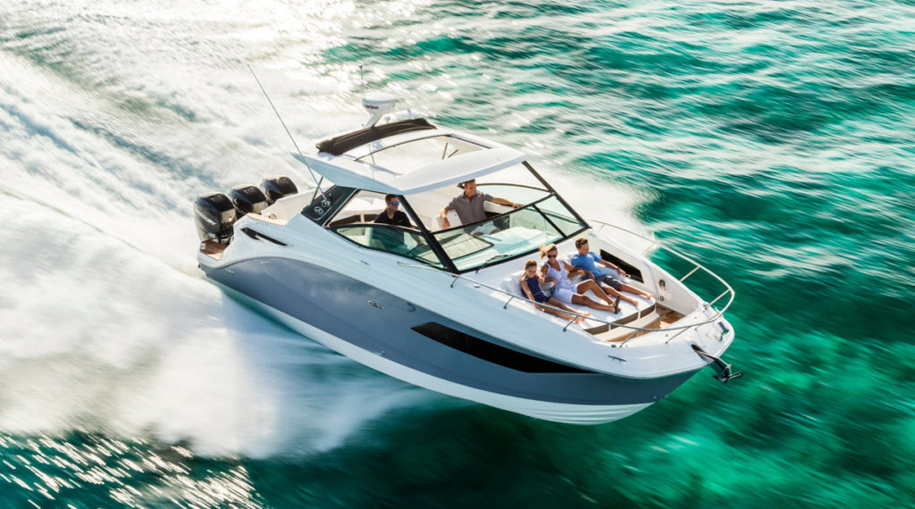 Sea Ray 2019 320 sundancer-yacht_and_sea