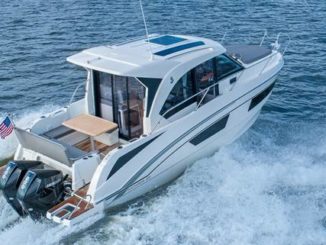 Beneteau Antares Mercury partnership