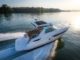Sea Ray Sundancer 350 - yacht and sea