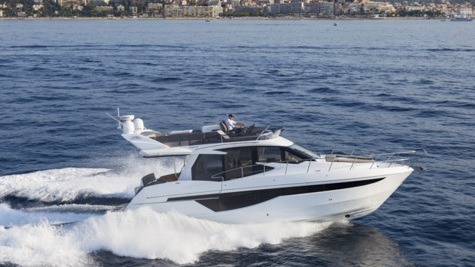 Galeon 460 action